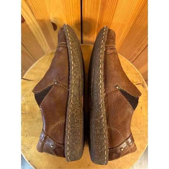 BORN Women's Distressed BROWN LEATHER Slip On CASUAL Moc Cushioned SZ US 7.5 - Picture 5 of 9